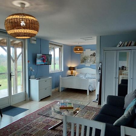 La Petite Maison A Vieillecour Saint-Pierre-de-Frugie Екстериор снимка