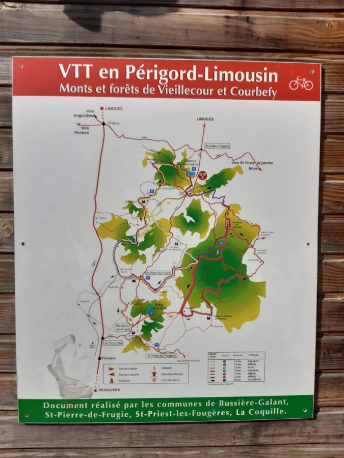 La Petite Maison A Vieillecour Saint-Pierre-de-Frugie Екстериор снимка